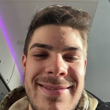 Max Gibbons Gray (@Grayman113)