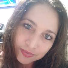 claudinha maia (@claudiac.candiani)