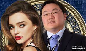 After kerr divorced orlando bloom in 2014, low swooped in and began showering the australian model with millions of dollars worth of diamonds, using stolen cash from the fund, news.com.au reports. Malaysiakini But Money Can T Buy Jho Love