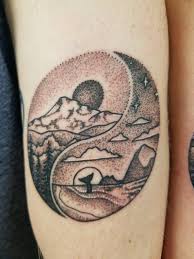 Lisa johnson at inspired ink in coquille is awesome! Oregon Themed Mt Hood Douglas Firs Haystack Rock Whale Watching Yin Yang Tattoo Done By Delan Canclini In Salem Oregon Imagesoforegon