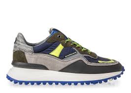 De luxere herenschoenen kunnen gedragen worden bij formelere en speciale gelegenheden en de floris van bommel sneakers in de vrije tijd of naar informele gelegenheden. Floris Van Bommel 16314 Sale Sneaker Blauw De Roos Schoenen Breda