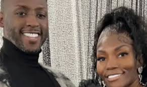 Rosario Dawson Can't Shake 'Beard' Rumors As She Insists She's 'In Love'  With Cory Booker