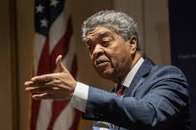 Electronic monitoring in Cook County belongs under chief judge's office