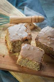 saftigster nusskuchen aller zeiten mit mega leckerer zimtglasur kuchen rezepte nusskuchen kuchen