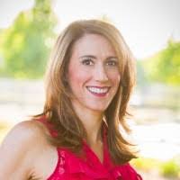 Sara Wegner's Instagram, Twitter & Facebook