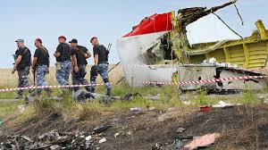 Die absturzstelle von flug mh17 bietet ein bild des grauens. Russische Spur Bei Mh17 Abschuss Russland Ist Schuld Politik