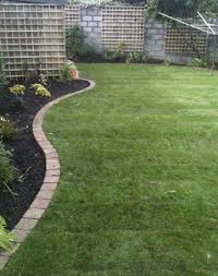 Lawn Edging Ideas Lowes Lawn Lawnedgingideas Lawn And Landscape Lawn Borders Backyard Landscaping