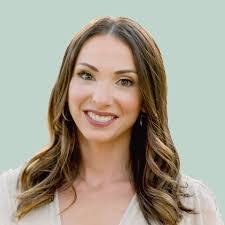 Christine Ramiscal's Instagram, Twitter & Facebook