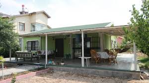 Villa projeleri içinden böyle bir mimari villa modelini seçmek isteyebilirsiniz. Tek Katli Prefabrik Ev Projesi Hebo Yapi