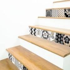 sticker mural au motiif retro carreaux ciment bois pour salon small space interior design home decor home deco