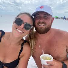 Drew Toth (@dtoth7) • Instagram photos and videos