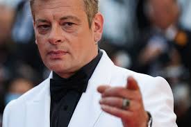 Musique: Benjamin Biolay, jeu, Sète et match