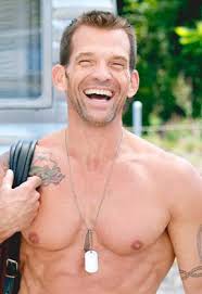 StageBuzz.com: July 2010