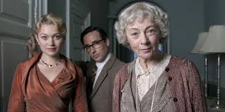 В селцето лимсток жителите започват да получават обидни анонимни писма. Miss Marple Serie Tv