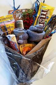 Valentine's day gifts for her. Valentine Gifts Ideas For Him For Her And For Friends Valentines Gifts For Boyfriend Small Gifts For Boyfriend Best Valentine S Day Gifts