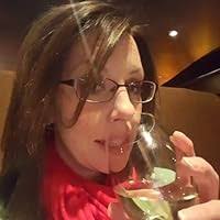 By Helen's Hand (Helen of Sparta, #2) by Amalia Carosella