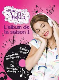 Violetta Livre Cd Avec Paroles Des Chansons Amazon Fr Disney Walt Livres