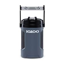 Side finger grips help keep spout clean. Igloo Latitude Pro 1 2 Gallon Jug 31311 Blain S Farm Fleet