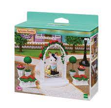 The sylvanian families garden decoration set lets you add a little touch of green to your sylvanian home. Floral Garden Set Buy Online At Best Price In Uae Amazon Ae