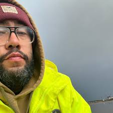 Has anybody added a dual battery kit? What are you using and where did you  get it?