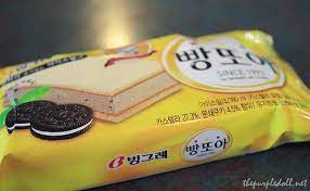 If each person eats 1 cup, the gallon will serve 16 people because there are 16 cups in a gallon. Pangtoa Cookie Cream Ice Cream Sandwich Koreans Make Great Ice Cream Too