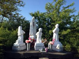 Videos featuring the devotional life and history of the shrine of our lady of the island in manorville, ny, which is a ministry of the company of mary (montfort missionaries). Our Lady Of Fatima Shrine And Basilica In Lewiston Ny Exploring Upstate