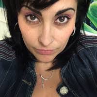 Tanya Deleon's Instagram, Twitter & Facebook