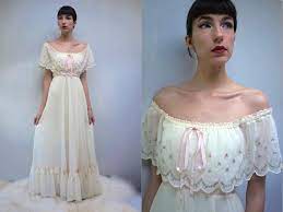 Gunne Sax Dress Boho Wedding Dress 70s Wedding Dress Beach Etsy Boho Wedding Dress 70s Wedding Dress Wedding Dresses Hippie