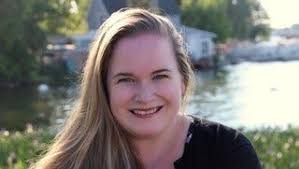 Candidates share views