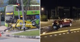 Blue planet environmental solutions pte. Accident Left Comfortdelgro Taxi Overturned At Loyang Both Drivers Conveyed To Hospital Mothership Sg News From Singapore Asia And Around The World