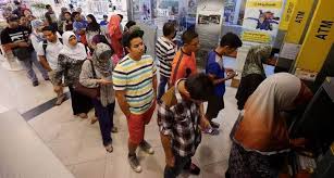 Untuk makluman, jumlah bayaran br1m 2018 untuk semua kategori penerima adalah sama seperti tahun 2017 dimana jumlah kadar bayaran br1m adalah dari rm450 sehingga rm1,200 mengikut kategori pemohon. Tarikh Pembayaran Br1m 2018 Bayaran Brim Berita Semasa