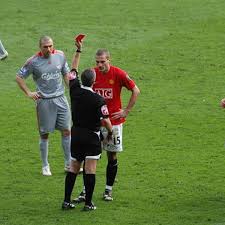 Pepe had no complaints when the red card was brandished and trudged off the pitch and up the steps back to the away dressing room. Top 10 Most Red Cards Premier League Howtheyplay