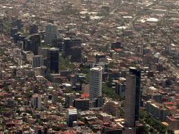 En all vista reforma tendrás diversidad de áreas comunes para que disfruten todos los miembros de tu familia, salón de usos múltiples, sky lounge de doble altura, roof garden & grill, kids. Vista Aerea Del Paseo De La Reforma Mexico City Francisco Enrique Camacho Mezquita Flickr