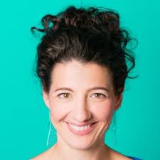 Als Kind war ich oft zerrissen. Mein Papa Chilene, meine Mama Deutsche. Ich  irgendwo dazwischen. Damals habe ich das als Schwäche gesehen. In der  Grundschule schämte ich mich dafür, „anders“ zu… |