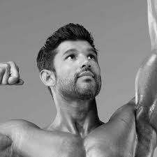 Johnny Starr (@johnny_starr) • Instagram photos and videos