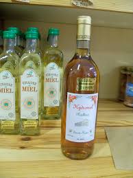 Voici donc un résumé des concentrations d'alcool dans une consommation standard de bière, de vin, ou de spiritueux le temps est le seul moyen de vous dégriser et de faire baisser votre taux d'alcoolémie. Hydromel Wikipedia