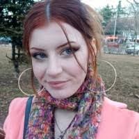 Laura Cody's Instagram, Twitter & Facebook