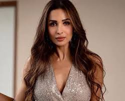 Malaika Arora Gets Trolled For Sharing Video Without Makeup Newstrack English 1 malaika arora gets trolled for sharing