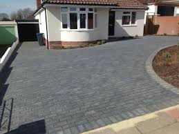 Grey Block Paved Driveway Charcoal Blocks Driveway Design Driveway Landscaping Block Paving Driveway