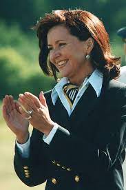 Born 3 june 1955) is a polish lawyer and charity activist who was first lady of poland between 1995 and 2005, as the wife of the then president aleksander kwaśniewski. Jolanta Kwasniewska Tak Kiedys Ubierala Sie Kwasniewska Wp Gwiazdy