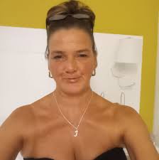 Looking for a hairdresser you've personally used and would recommend. Salon  based only😊