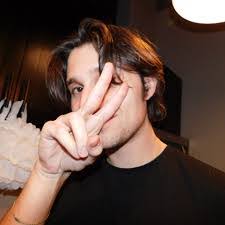 Tracy Mai's Instagram, Twitter & Facebook