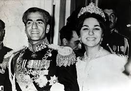 Circa 1960 The Shah Of Iran With Queen Farah Diba The Shah Of Iran Persien Und Iran