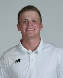 Kim Downes's Instagram, Twitter & Facebook