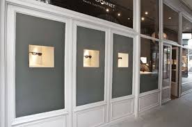 Maison Bonnet Shop In Paris Hipsshops Parisshops Windowdisplay Eyecare Paris Shopping Shop Fittings Window Display