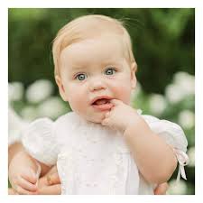 Caroline Campbell Borders