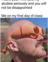 First day of class, chismis agad HAHAHAHAHA