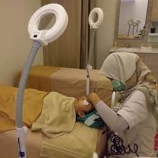 | vidio ini akan membahas tentang besaran gaji dokter pertama golongan iii/b masa dinas 2 tahun, telah menikah dan telah. Klinik Kecantikan Di Solo Ini Sukses Dengan Perawatan Khas Korea Lifestyle Liputan6 Com