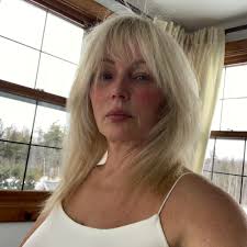 Here are the first ten Redneck videos in order of when they were originally  posted! Look how far Tim, Pam, Terry and Brad have come! (Co-writes with  @andrea kelley) #redneck #bistrohuddy #serverlife #