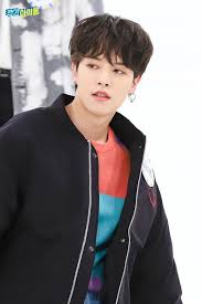 Pin By Renato Pincelli On Oneus In 2021 Fandoms Rapper Weekly Idol